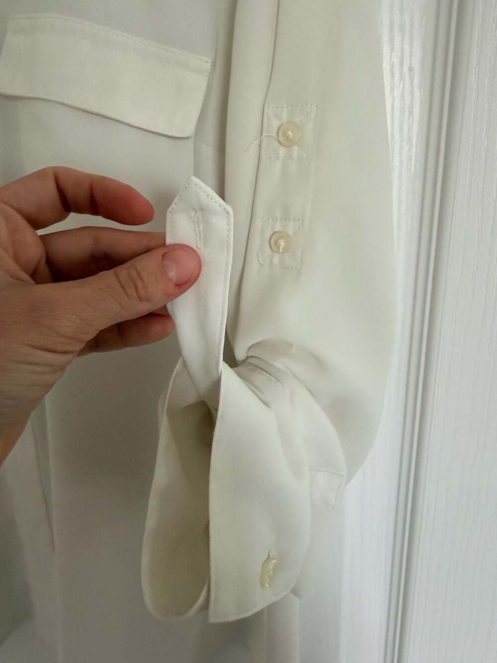 Express Women's Size S White Zip Front Long Sleeve Blouse - Picture 4 of 6